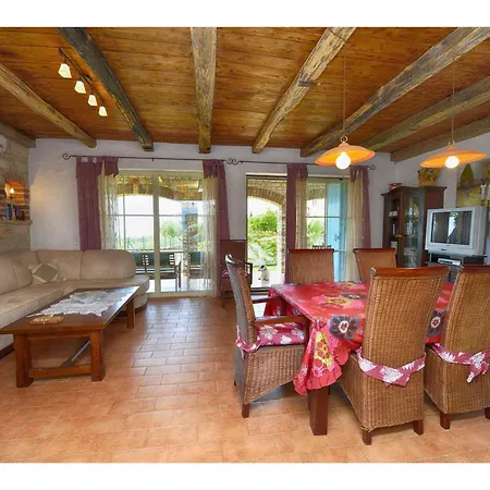 In - Istrien 27554 Holiday home Kastelir